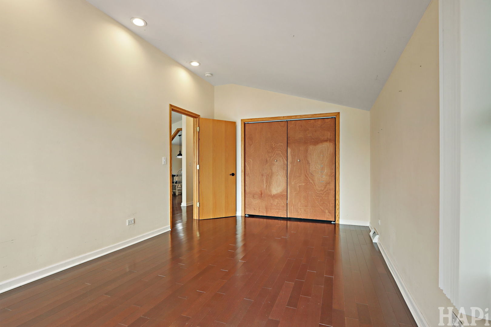 22719 W Silver Lake Avenue, Antioch, IL 60002