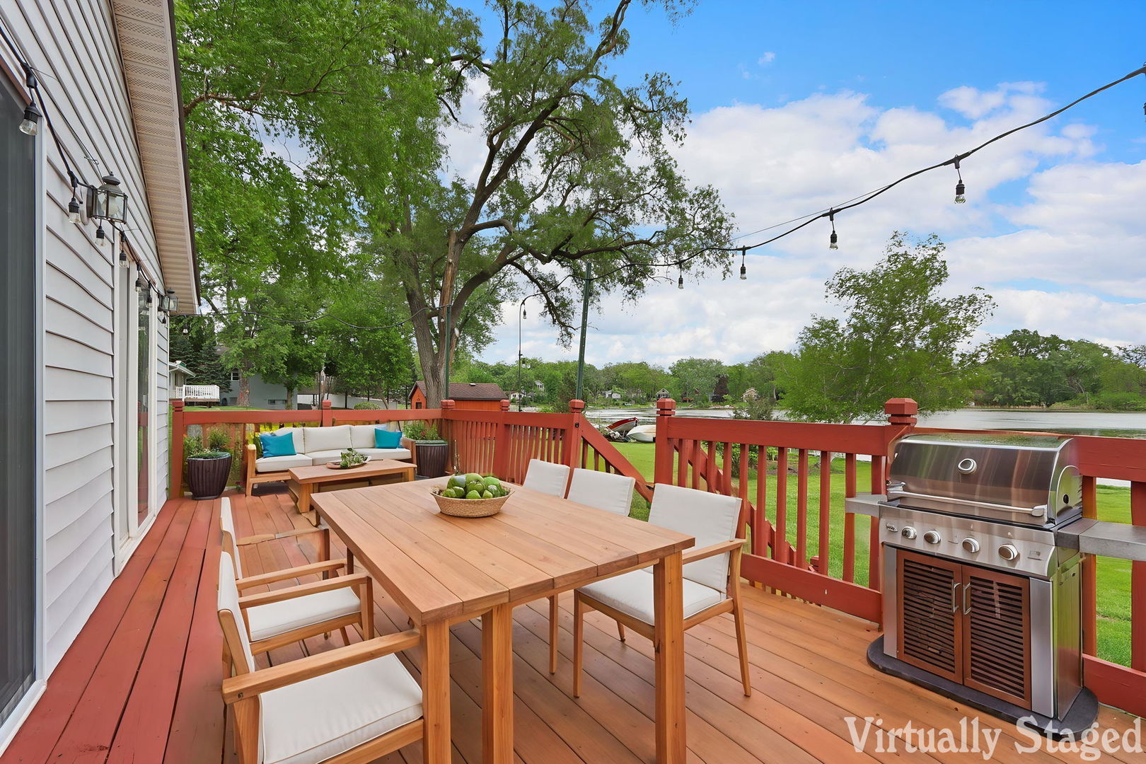 22719 W Silver Lake Avenue, Antioch, IL 60002