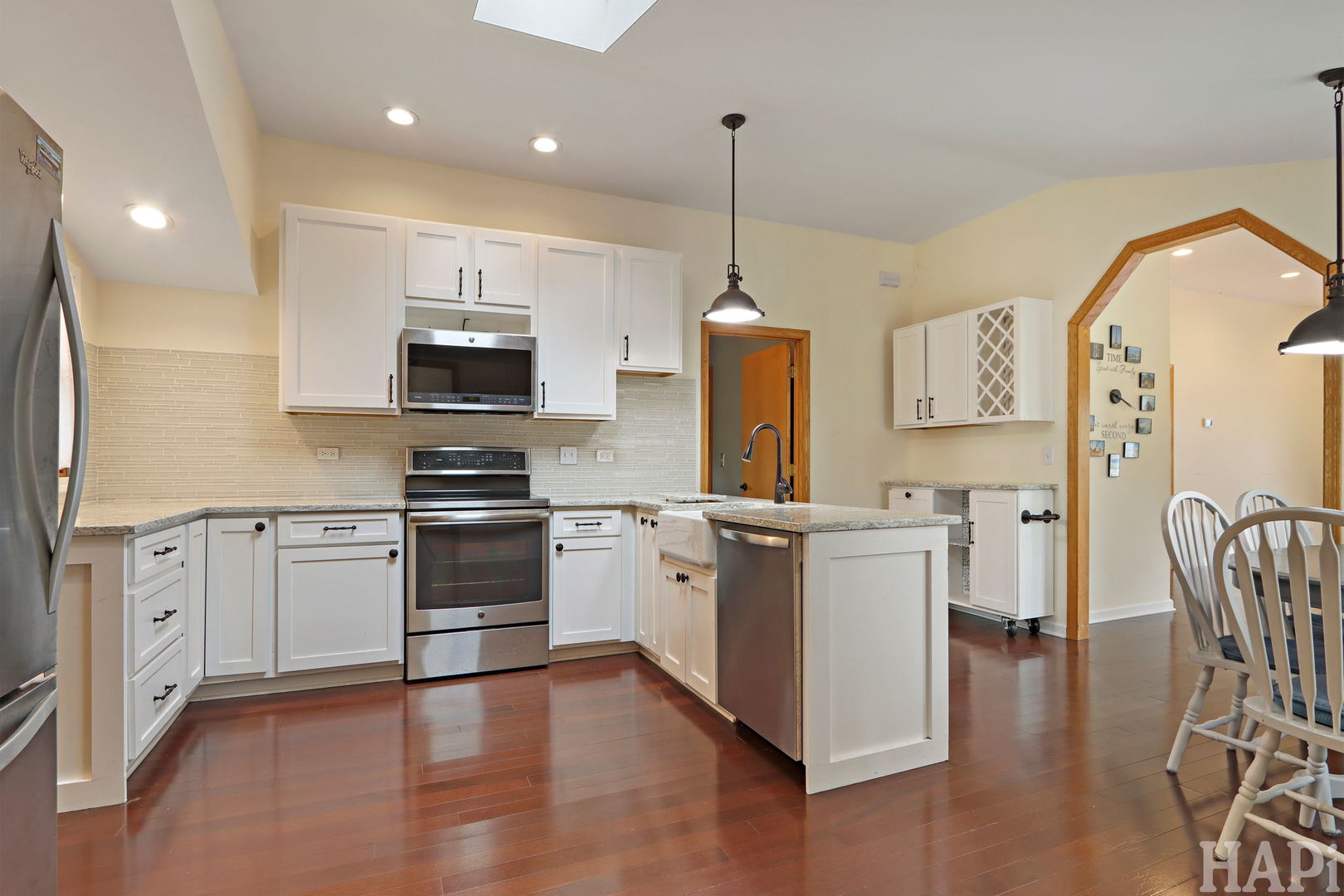 22719 W Silver Lake Avenue, Antioch, IL 60002