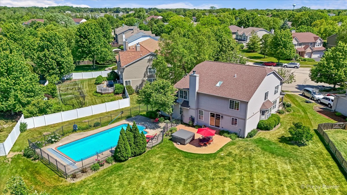 142 Augusta Lane, Cary, IL 60013