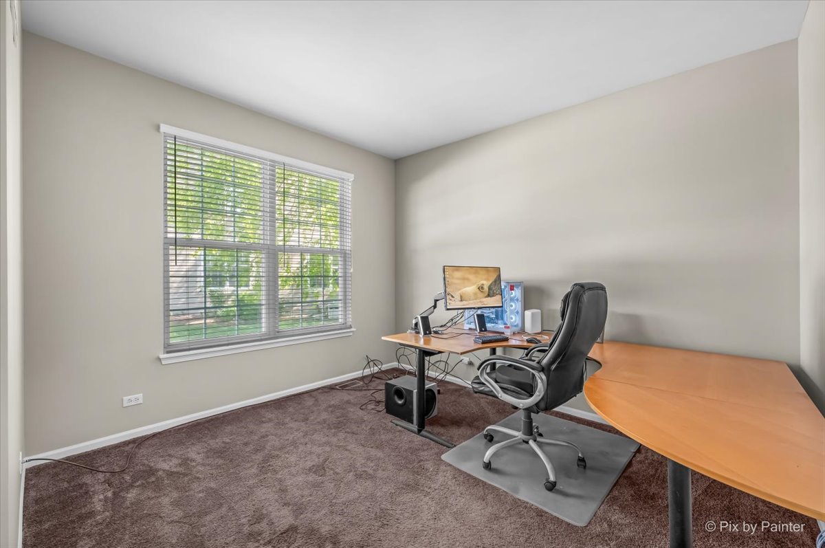 142 Augusta Lane, Cary, IL 60013