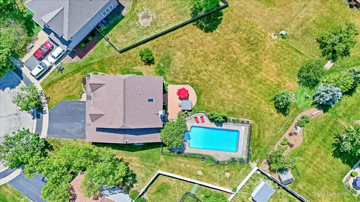 142 Augusta Lane, Cary, IL 60013