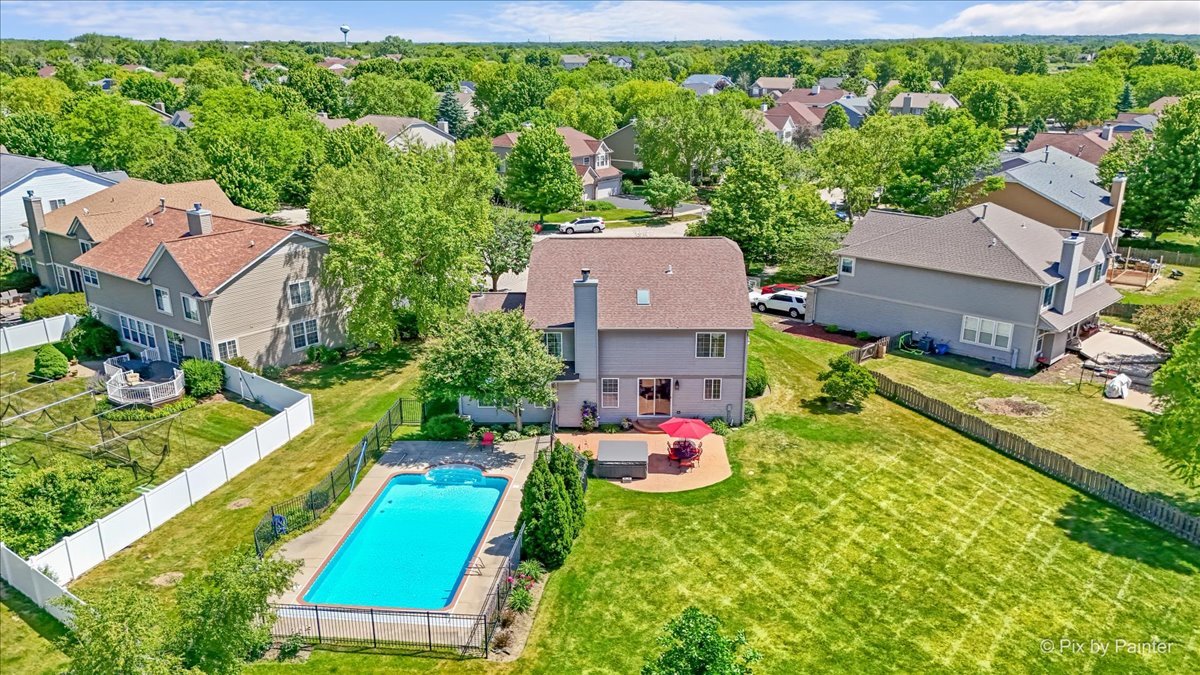 142 Augusta Lane, Cary, IL 60013