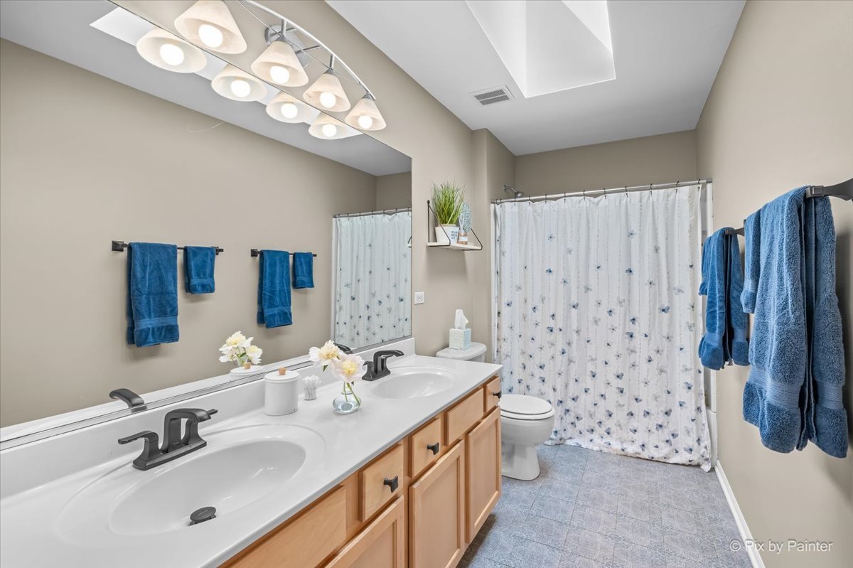 142 Augusta Lane, Cary, IL 60013