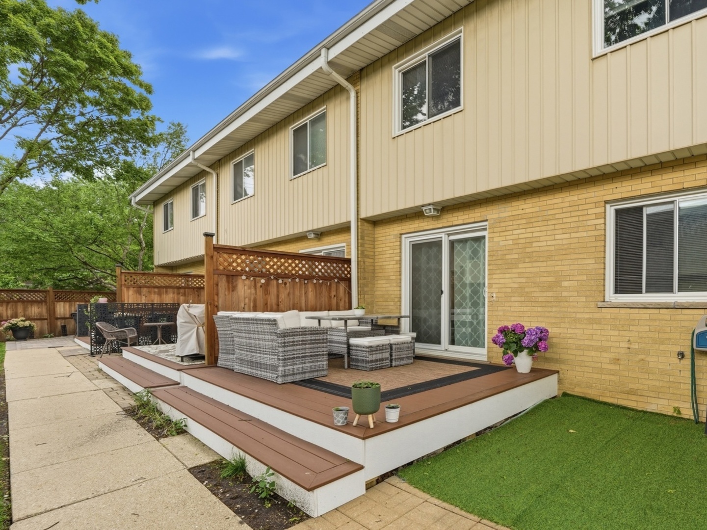 1533 N Arlington Heights Road #C, Arlington Heights, IL 60004