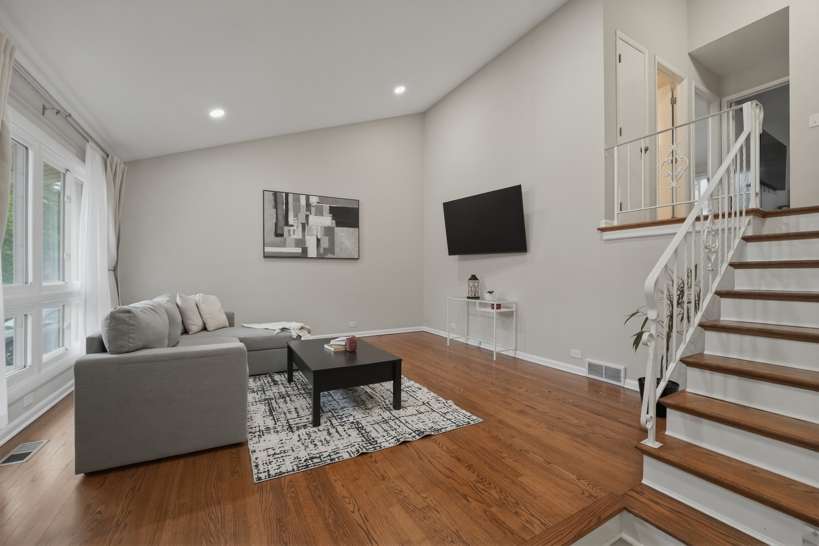 1533 N Arlington Heights Road #C, Arlington Heights, IL 60004