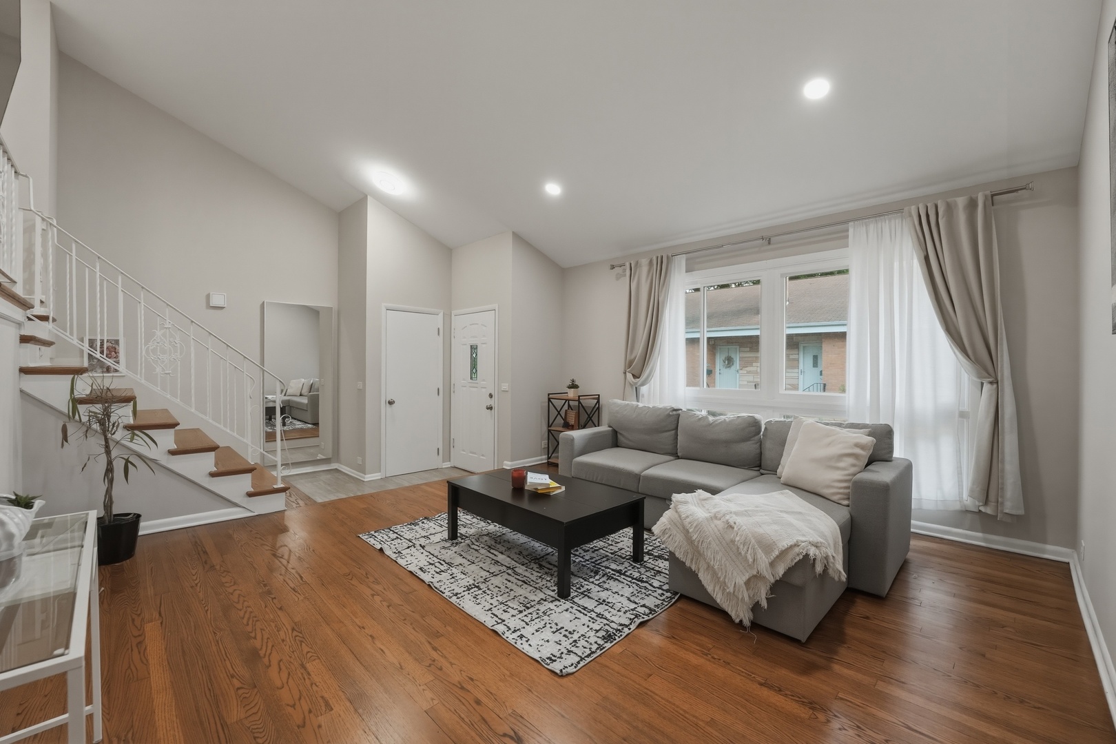 1533 N Arlington Heights Road #C, Arlington Heights, IL 60004