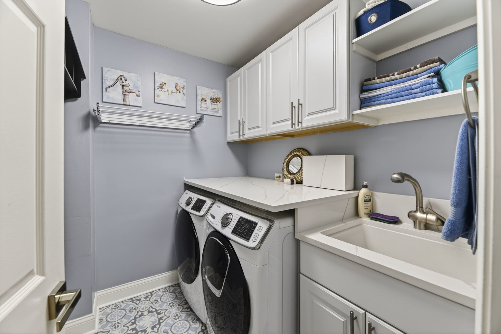 636 Stirling Lane #K, Prospect Heights, IL 60070