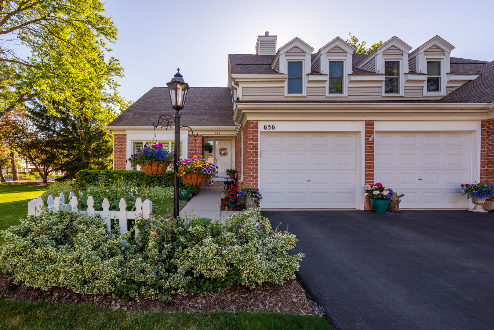 636 Stirling Lane #K, Prospect Heights, IL 60070