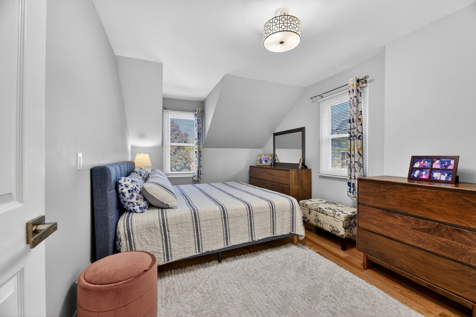 636 Stirling Lane #K, Prospect Heights, IL 60070