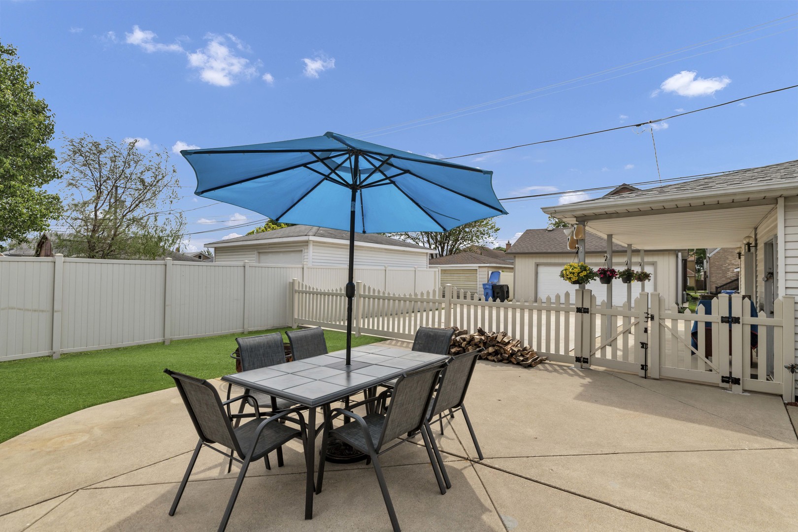 5412 S Natoma Avenue, Chicago, IL 60638
