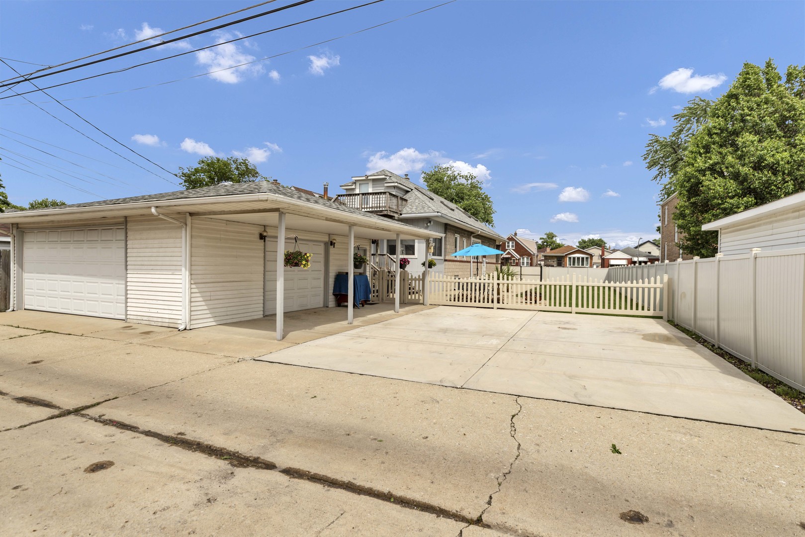 5412 S Natoma Avenue, Chicago, IL 60638