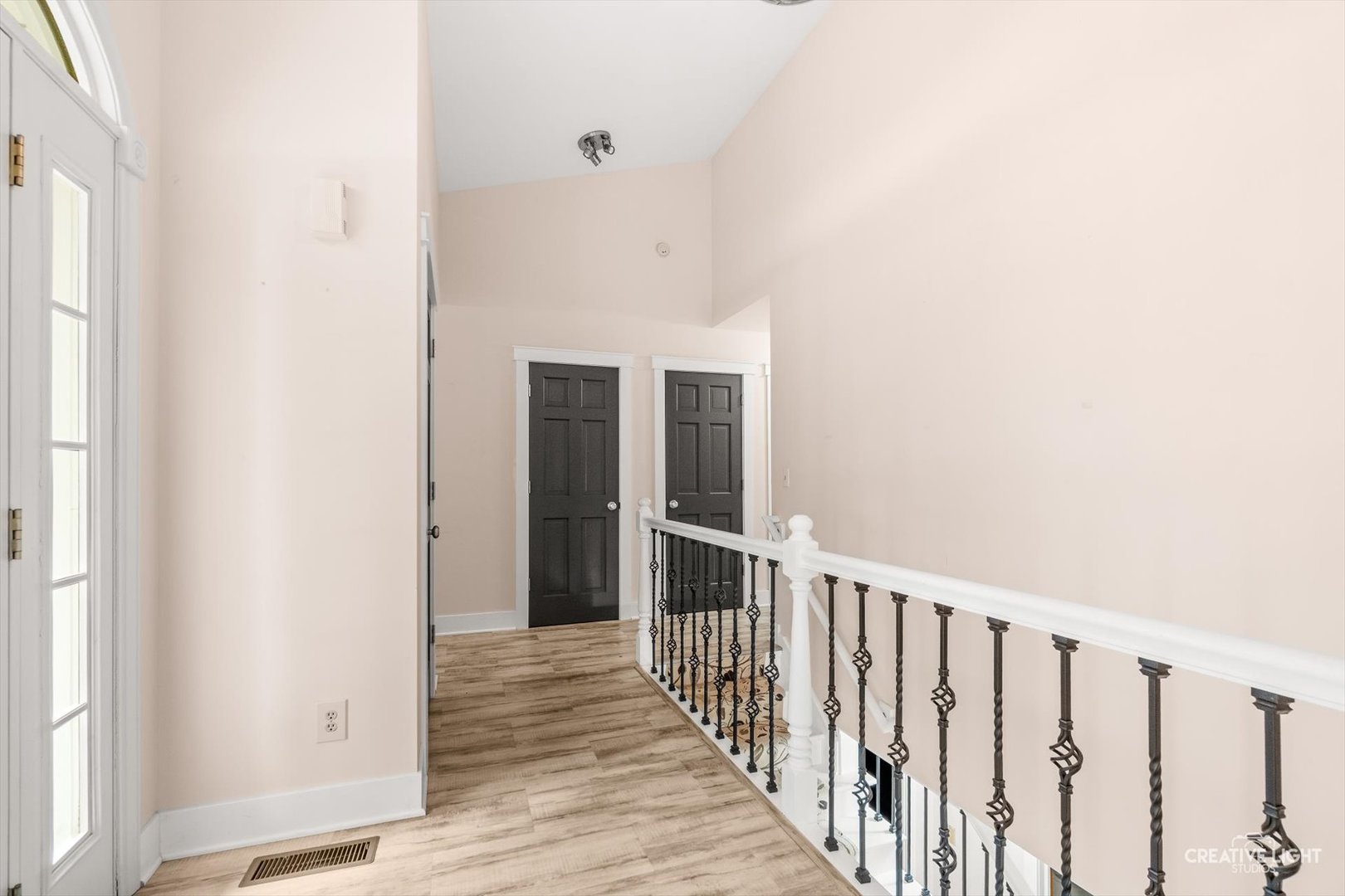 6 Glengarry Lane, Sugar Grove, IL 60554