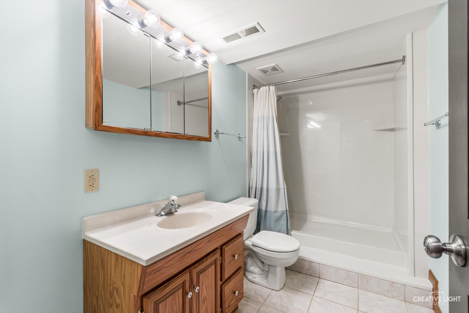 6 Glengarry Lane, Sugar Grove, IL 60554