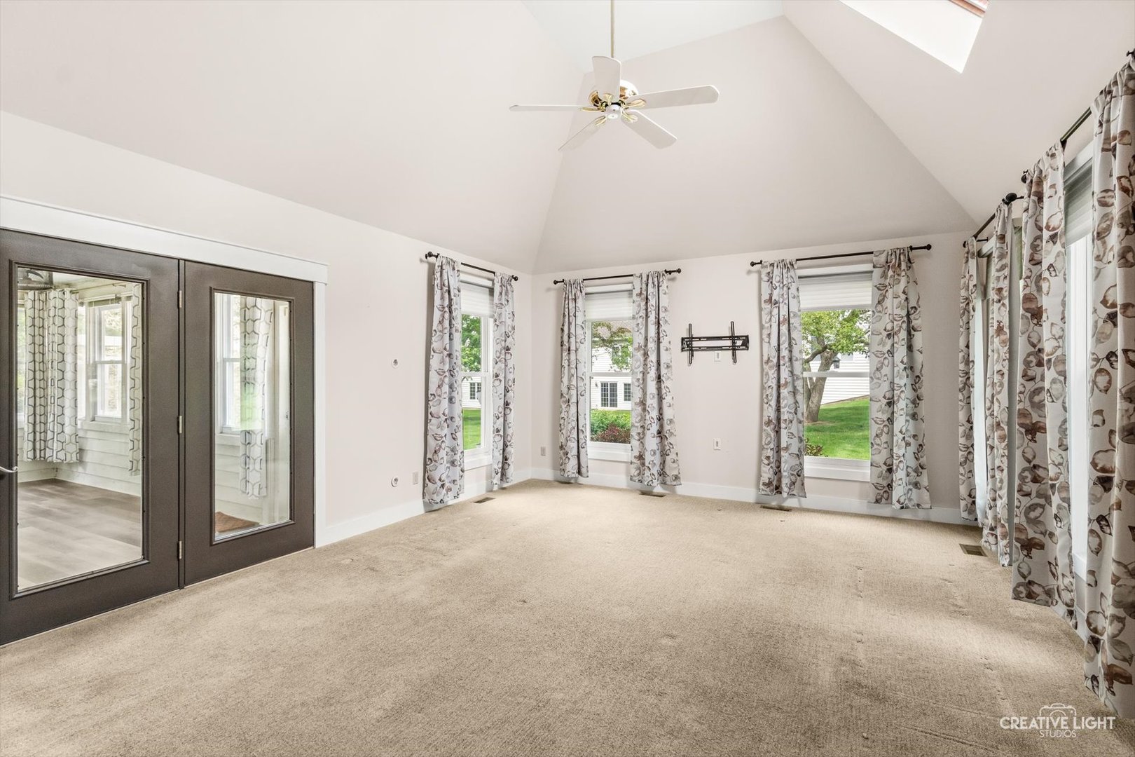 6 Glengarry Lane, Sugar Grove, IL 60554