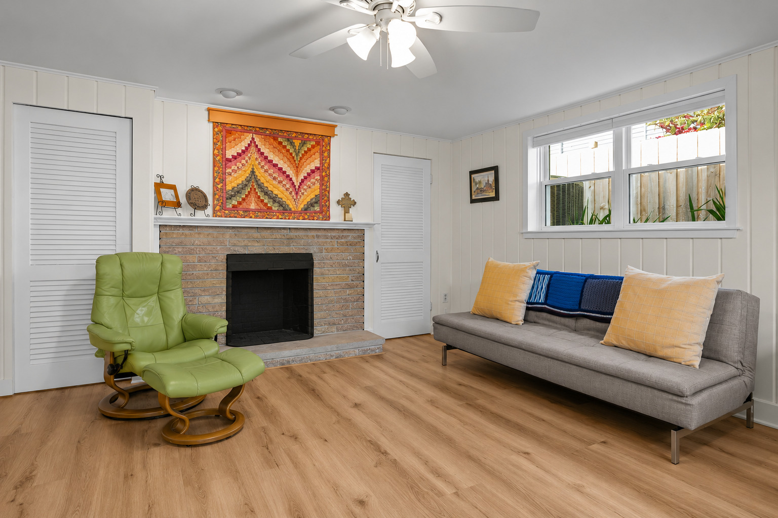1419 E Forest Avenue, Wheaton, IL 60187