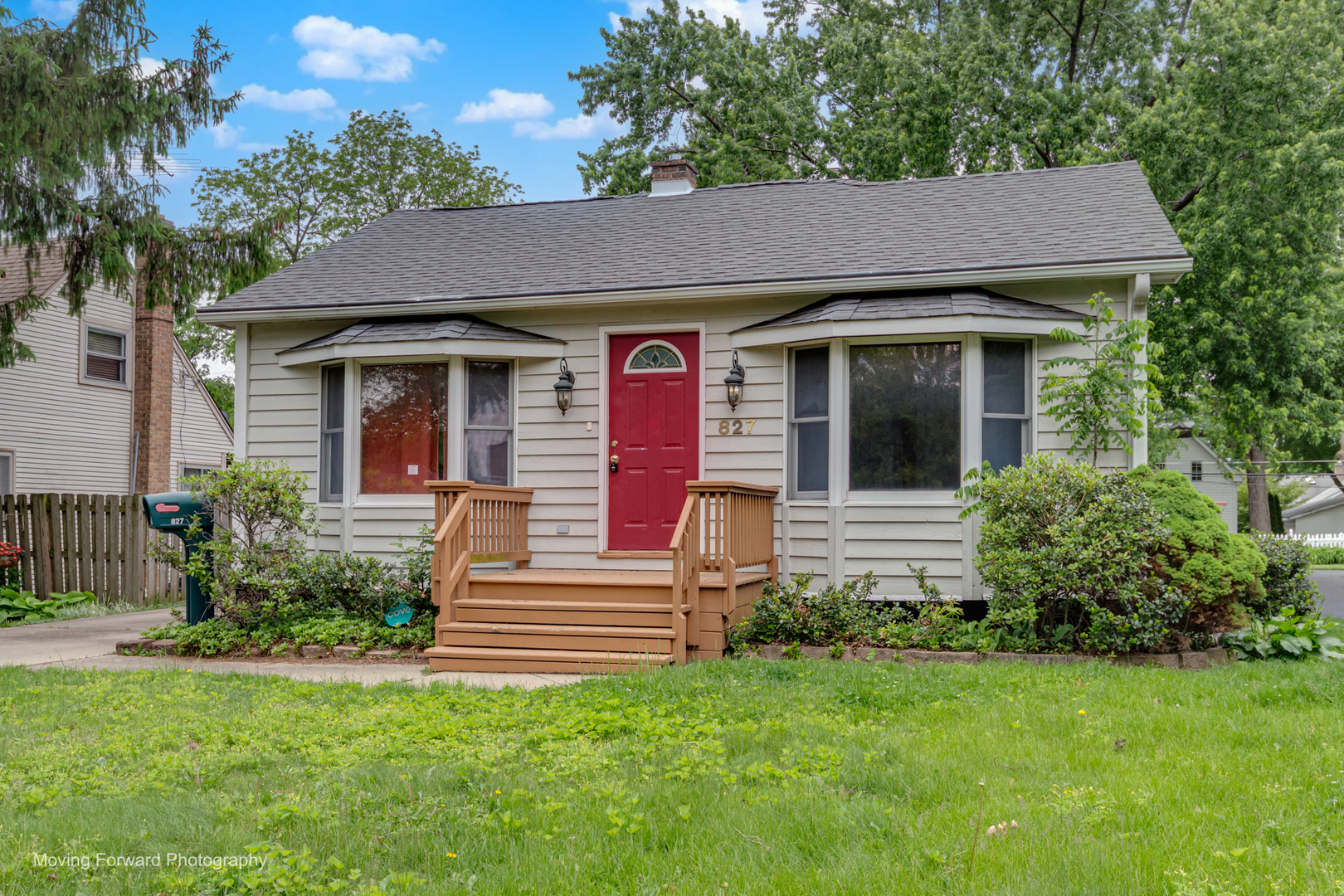 827 N Loomis Street, Naperville, IL 60563