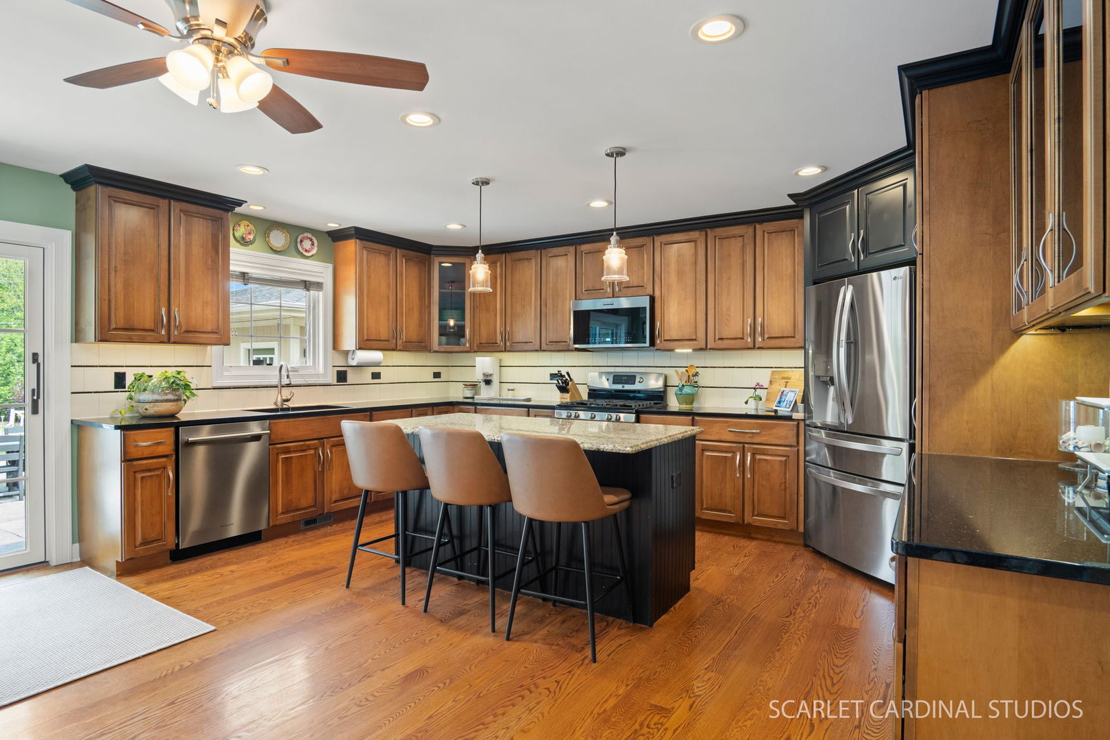 526 72nd Street, Darien, IL 60561