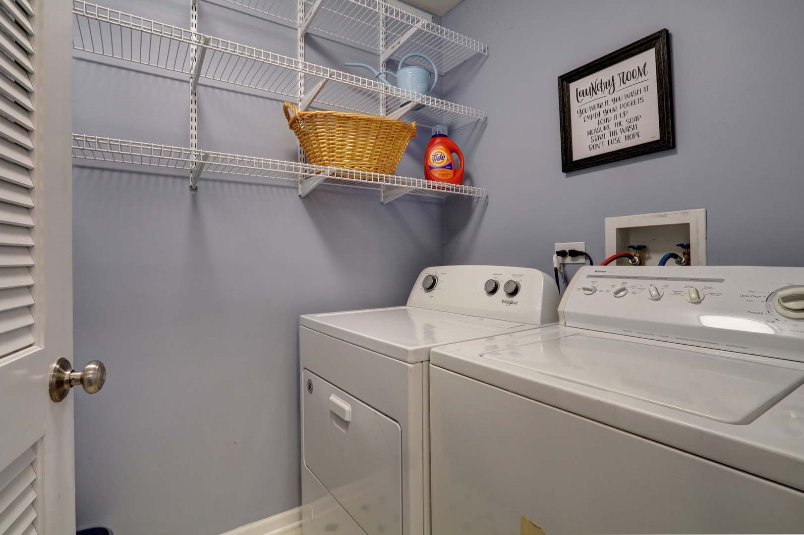 563 Willow Way #563, Lindenhurst, IL 60046