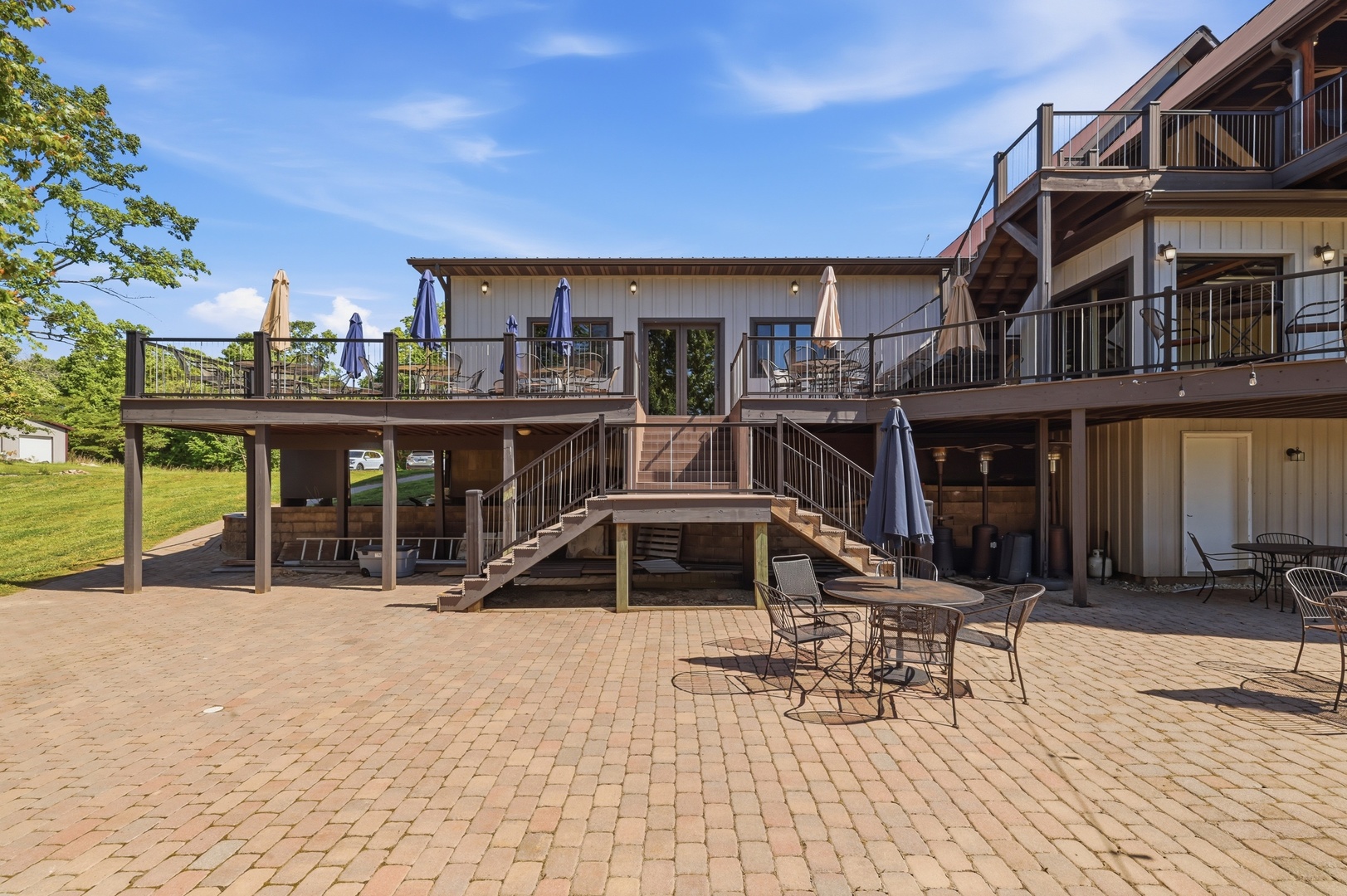 8595 US Highway 51, Cobden, IL 62920