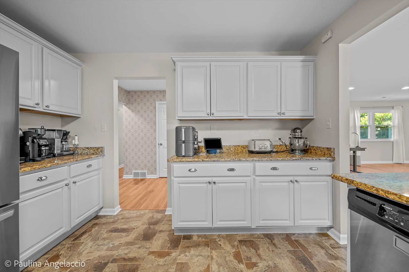 5547 S Bruner Street, Hinsdale, IL 60521