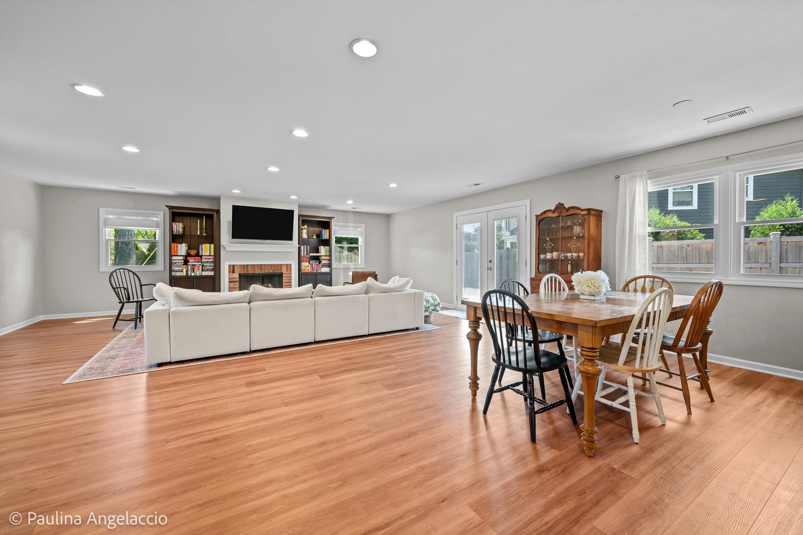 5547 S Bruner Street, Hinsdale, IL 60521