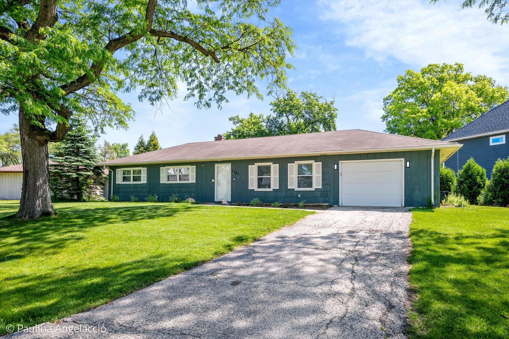 5547 S Bruner Street, Hinsdale, IL 60521