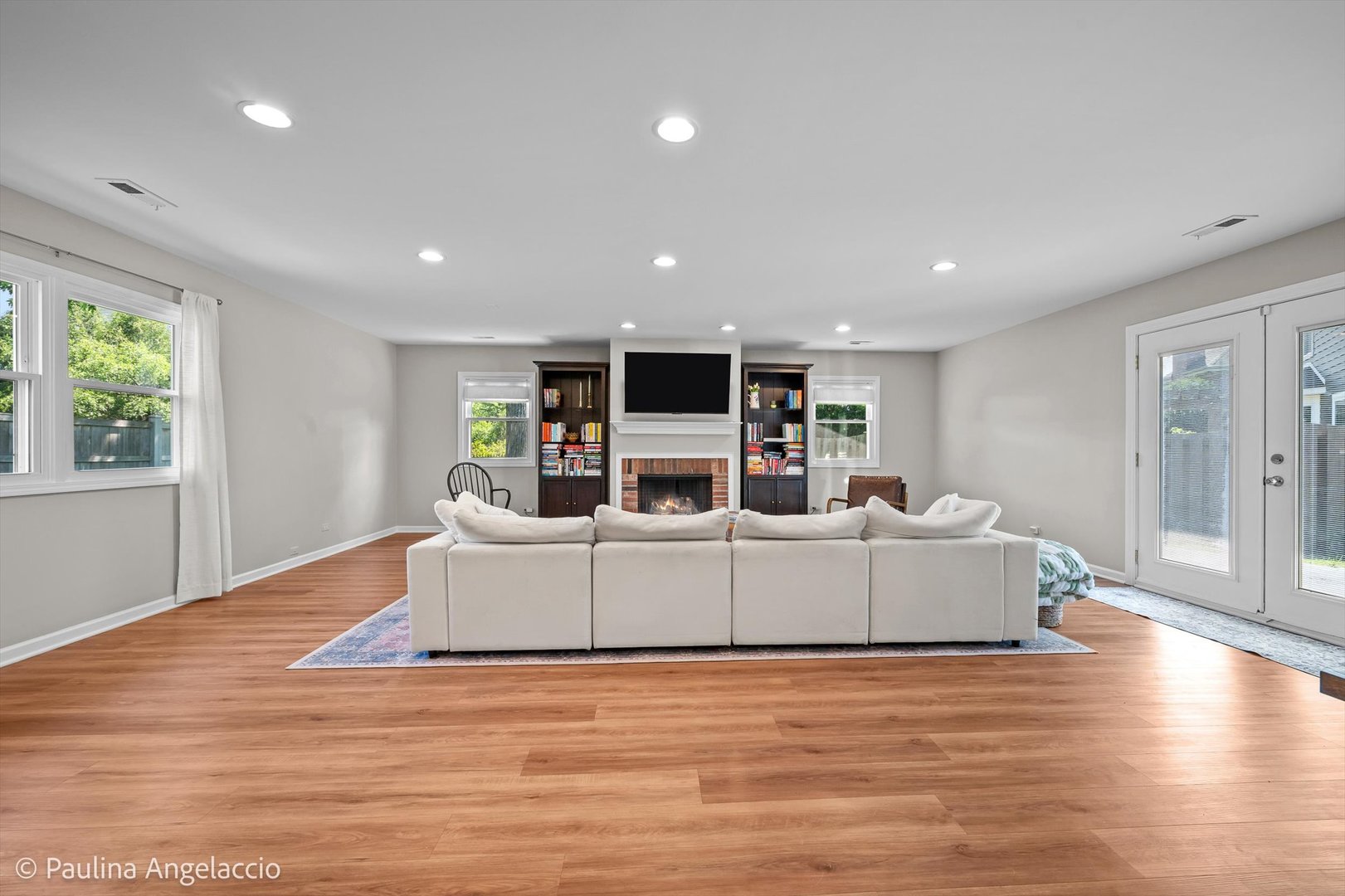5547 S Bruner Street, Hinsdale, IL 60521