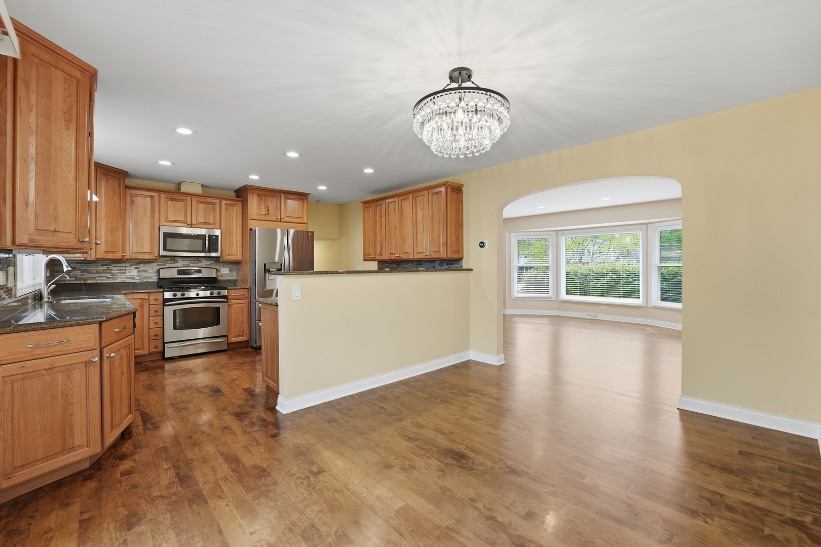 4065 Winston Drive, Hoffman Estates, IL 60192