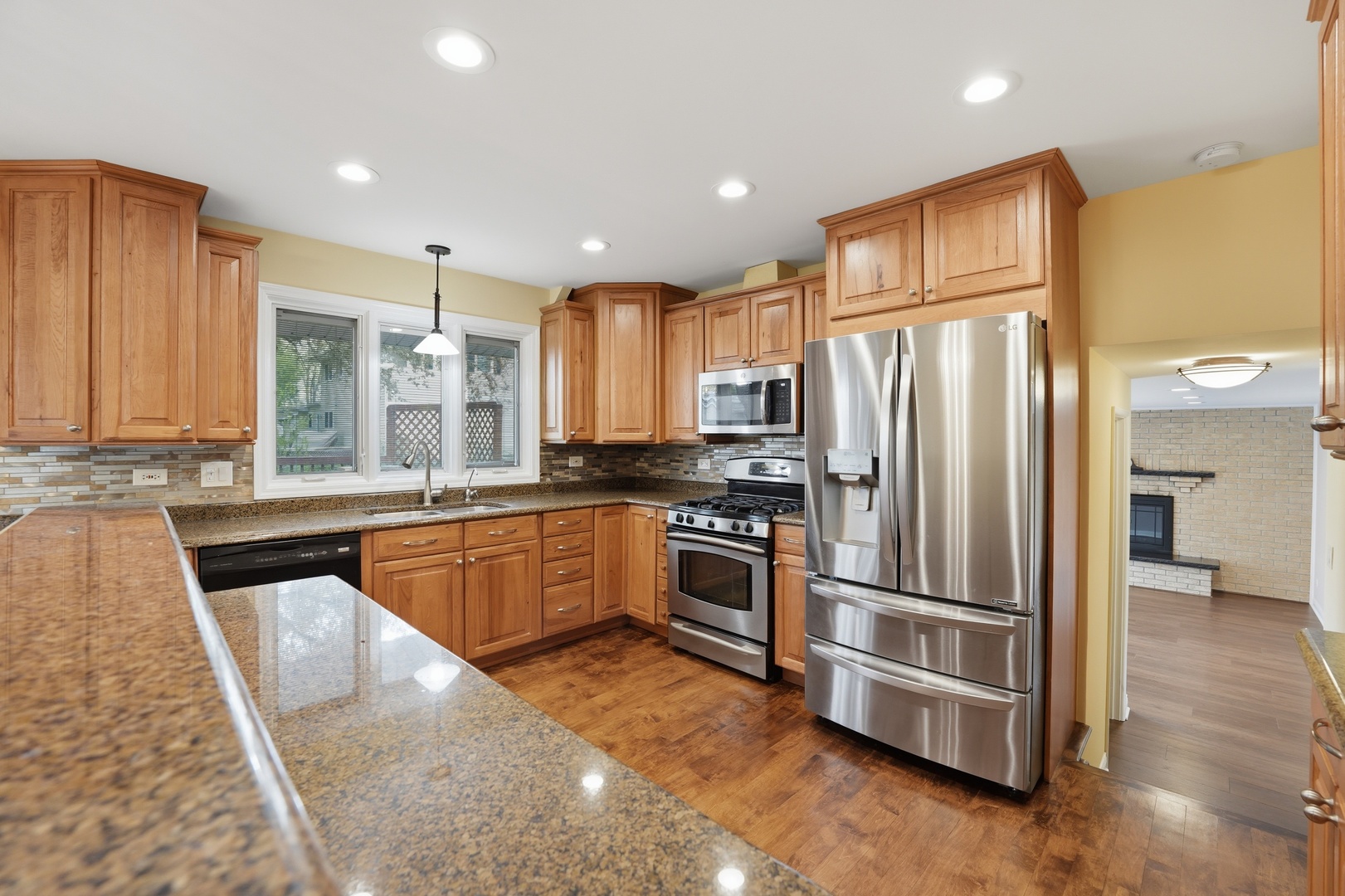 4065 Winston Drive, Hoffman Estates, IL 60192