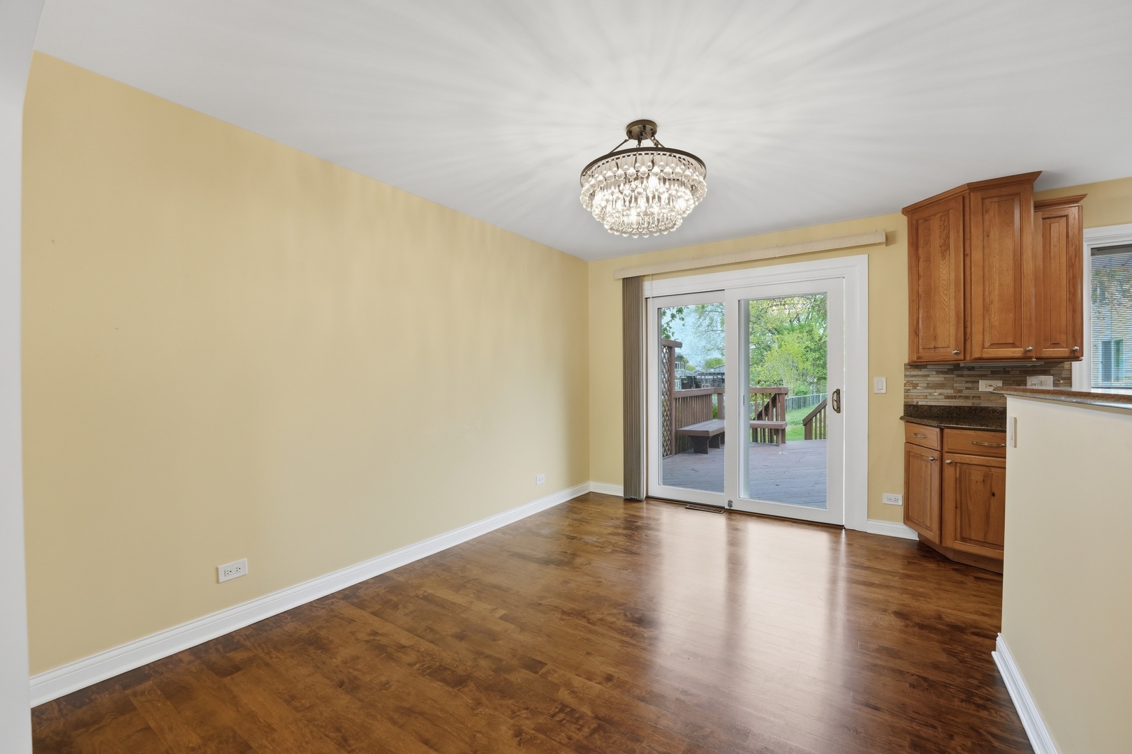 4065 Winston Drive, Hoffman Estates, IL 60192