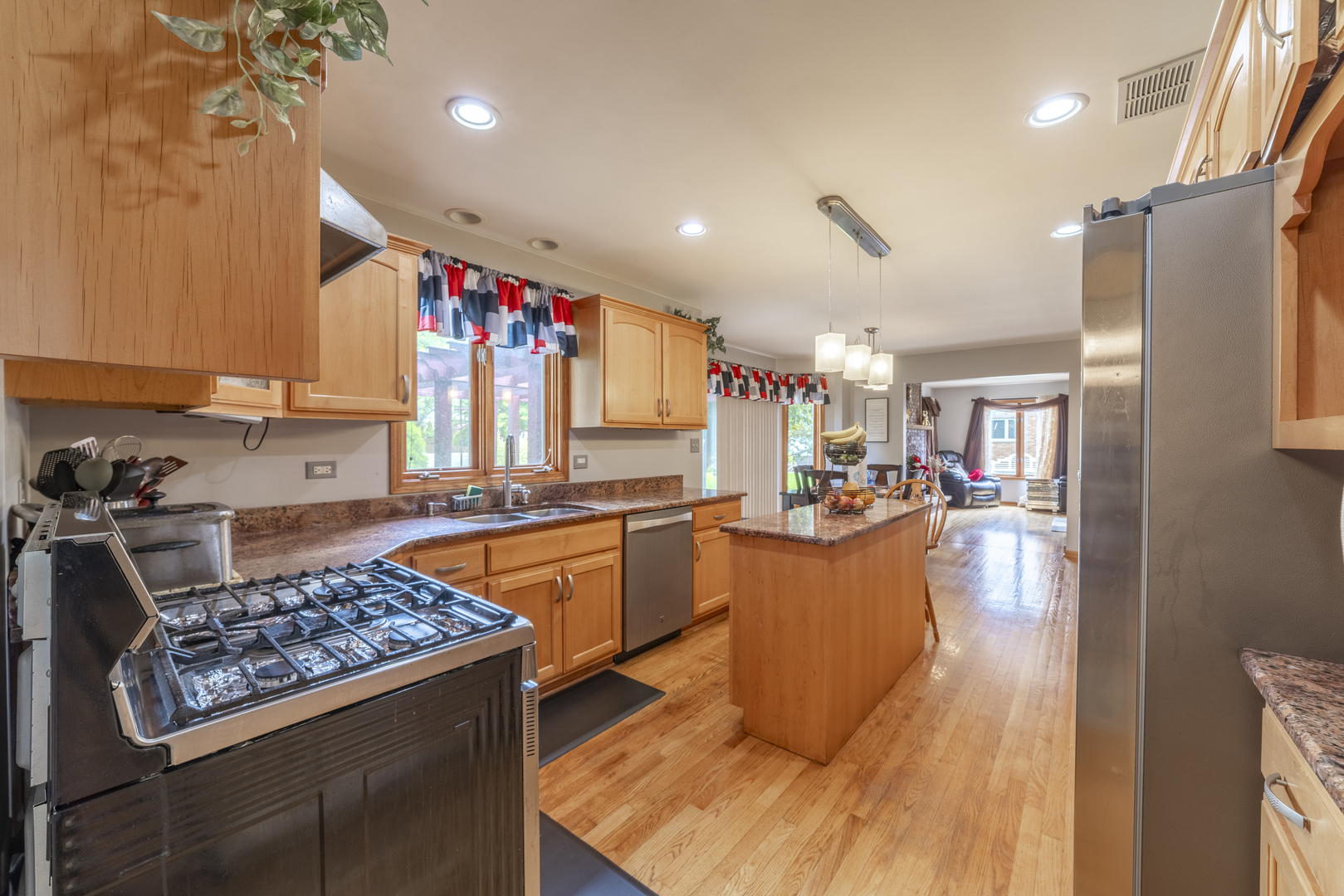 1071 Yamma Ridge, New Lenox, IL 60451