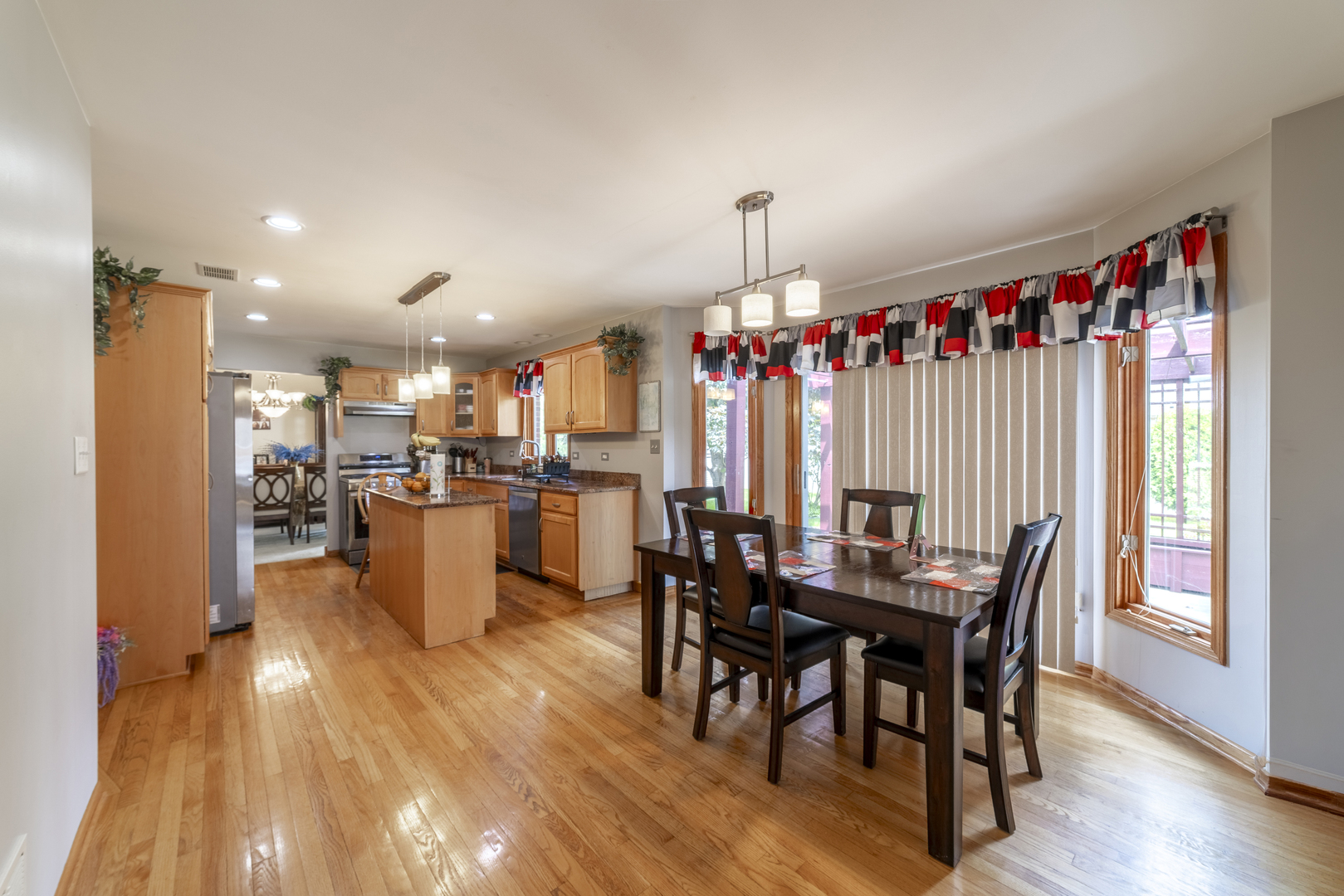 1071 Yamma Ridge, New Lenox, IL 60451