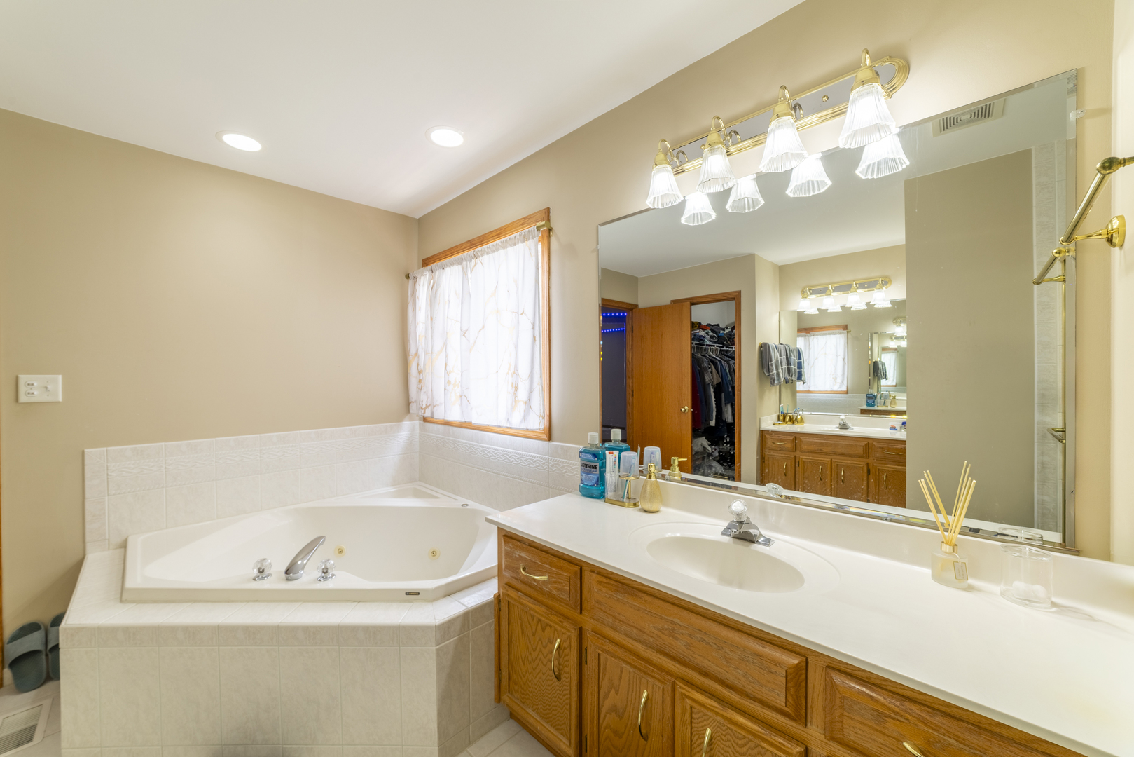 1071 Yamma Ridge, New Lenox, IL 60451