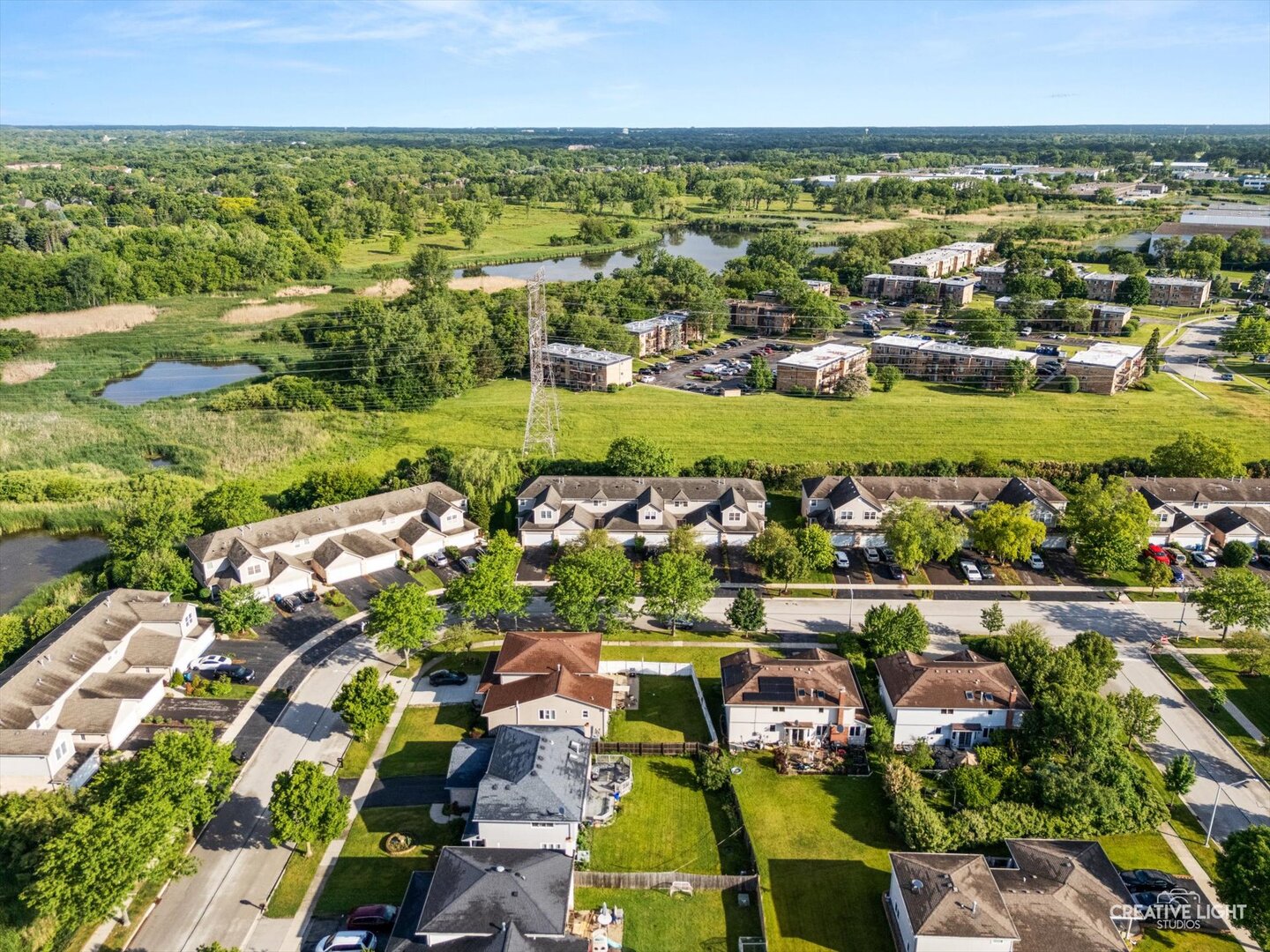 2158 W Adobe Drive, Addison, IL 60101
