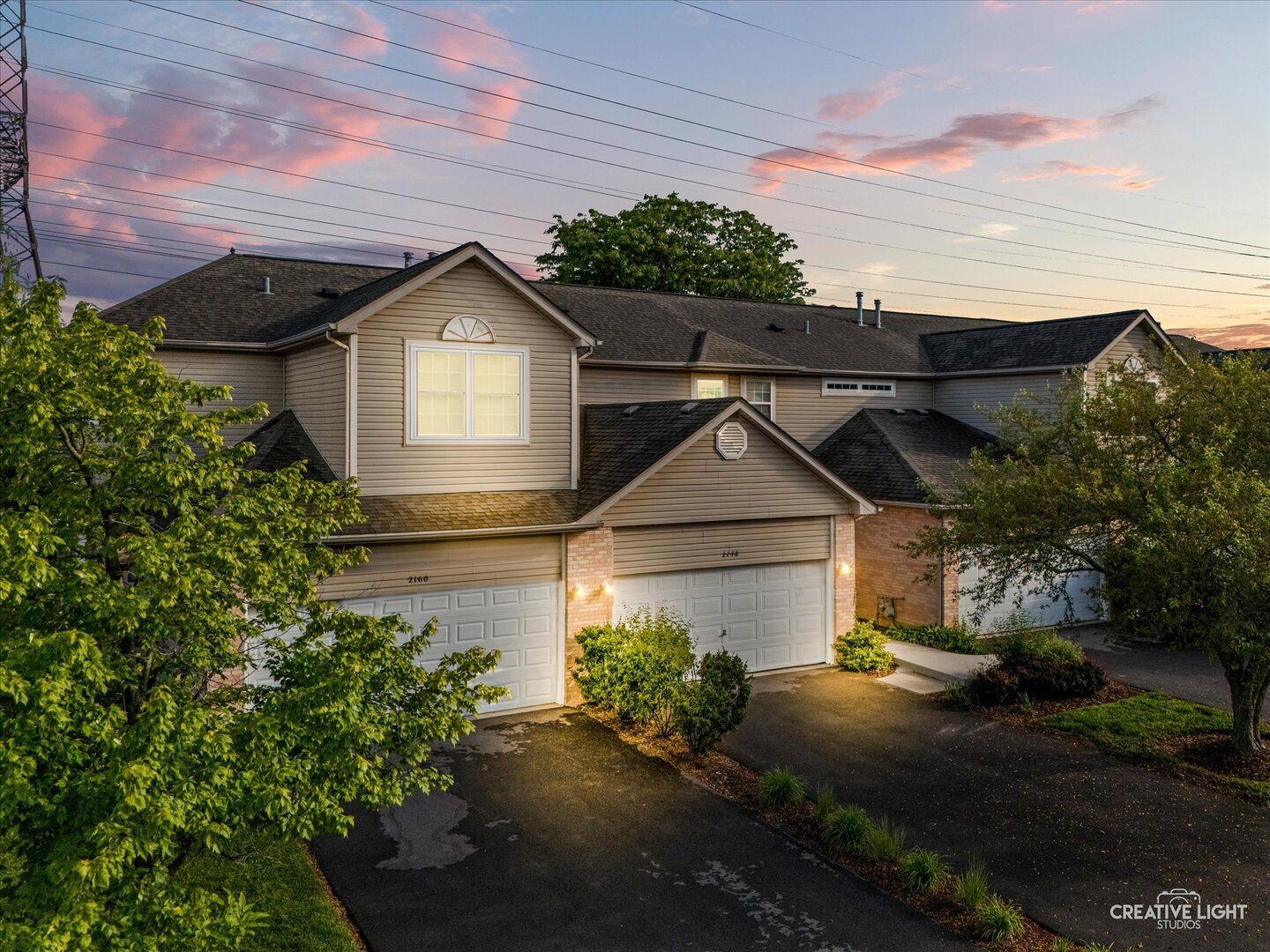2158 W Adobe Drive, Addison, IL 60101