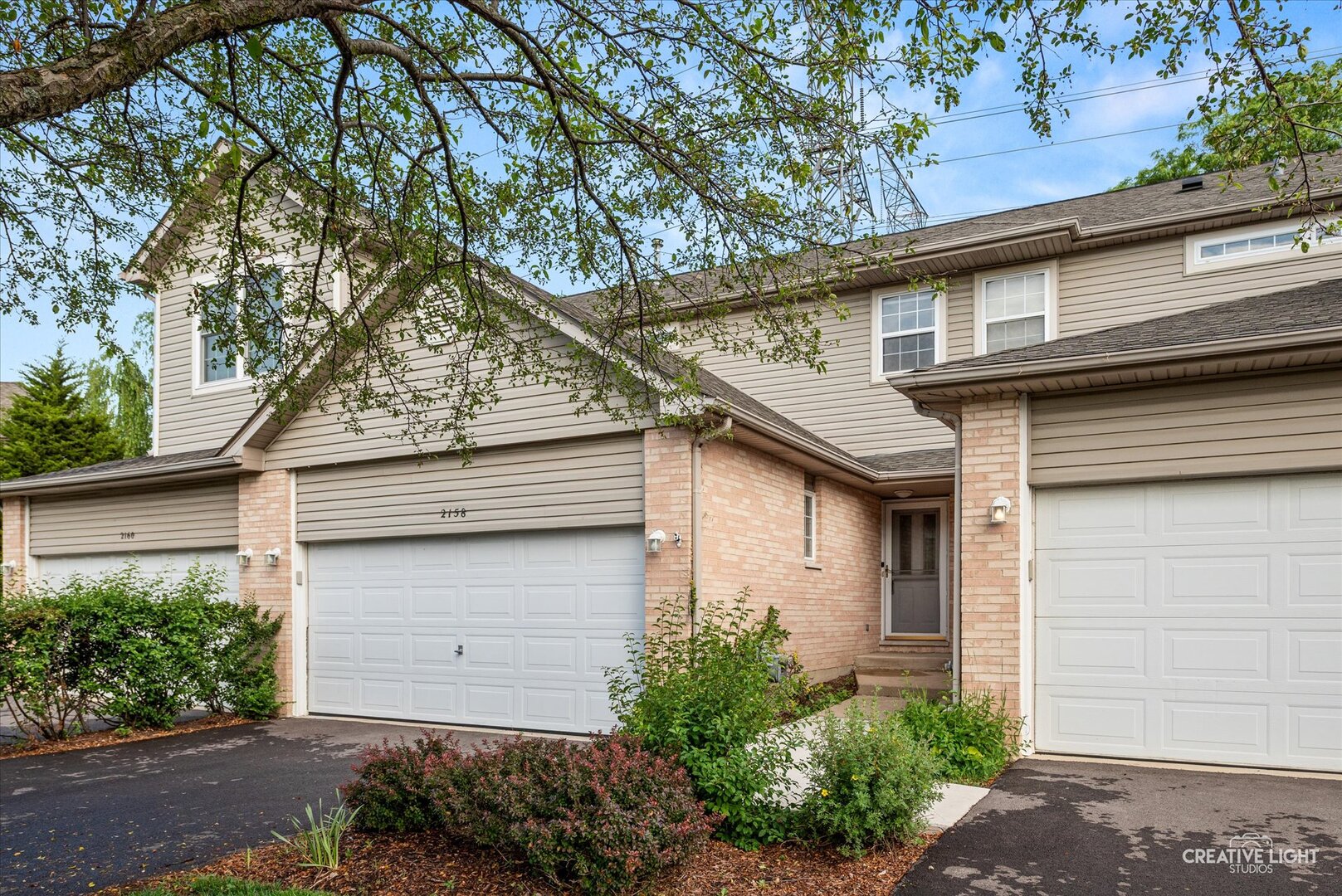 2158 W Adobe Drive, Addison, IL 60101