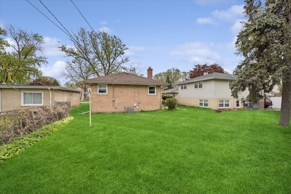 748 N Rohde Avenue, Hillside, IL 60162