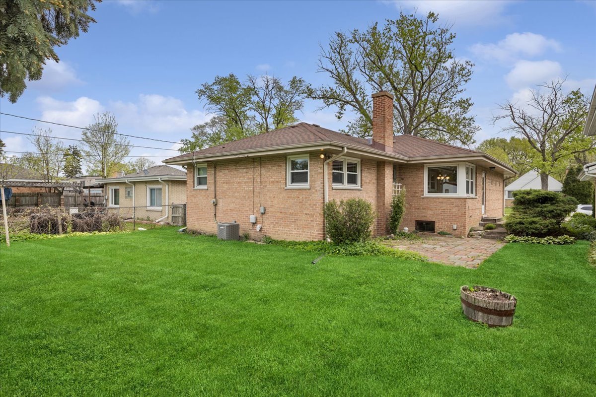 748 N Rohde Avenue, Hillside, IL 60162