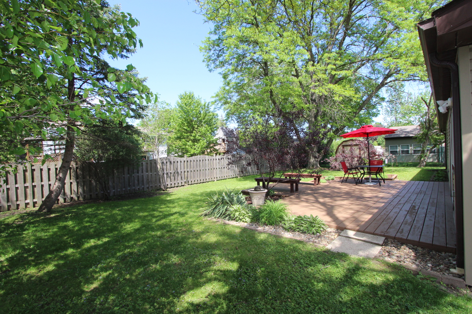 206 E Cunningham Drive, Palatine, IL 60067