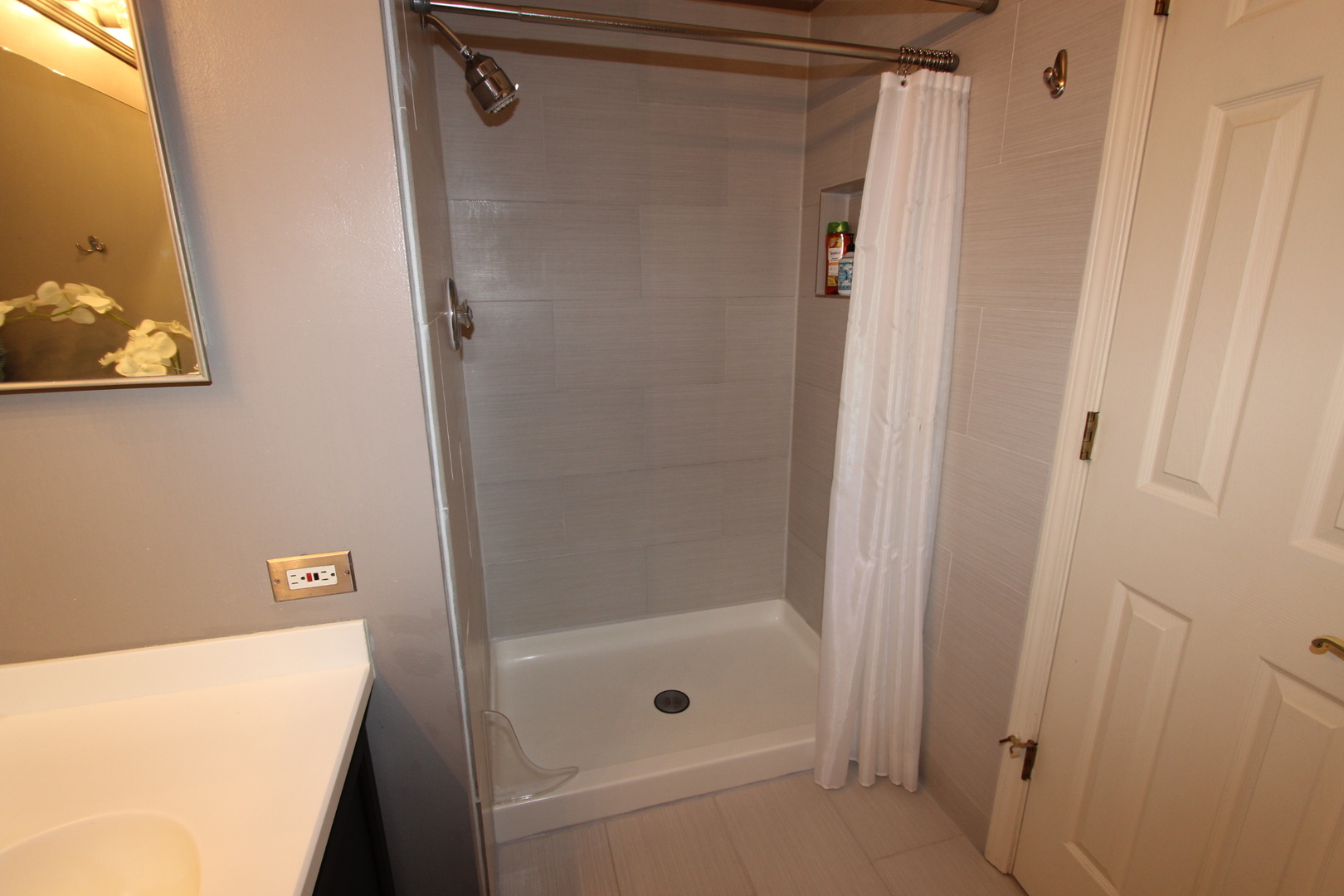 206 E Cunningham Drive, Palatine, IL 60067