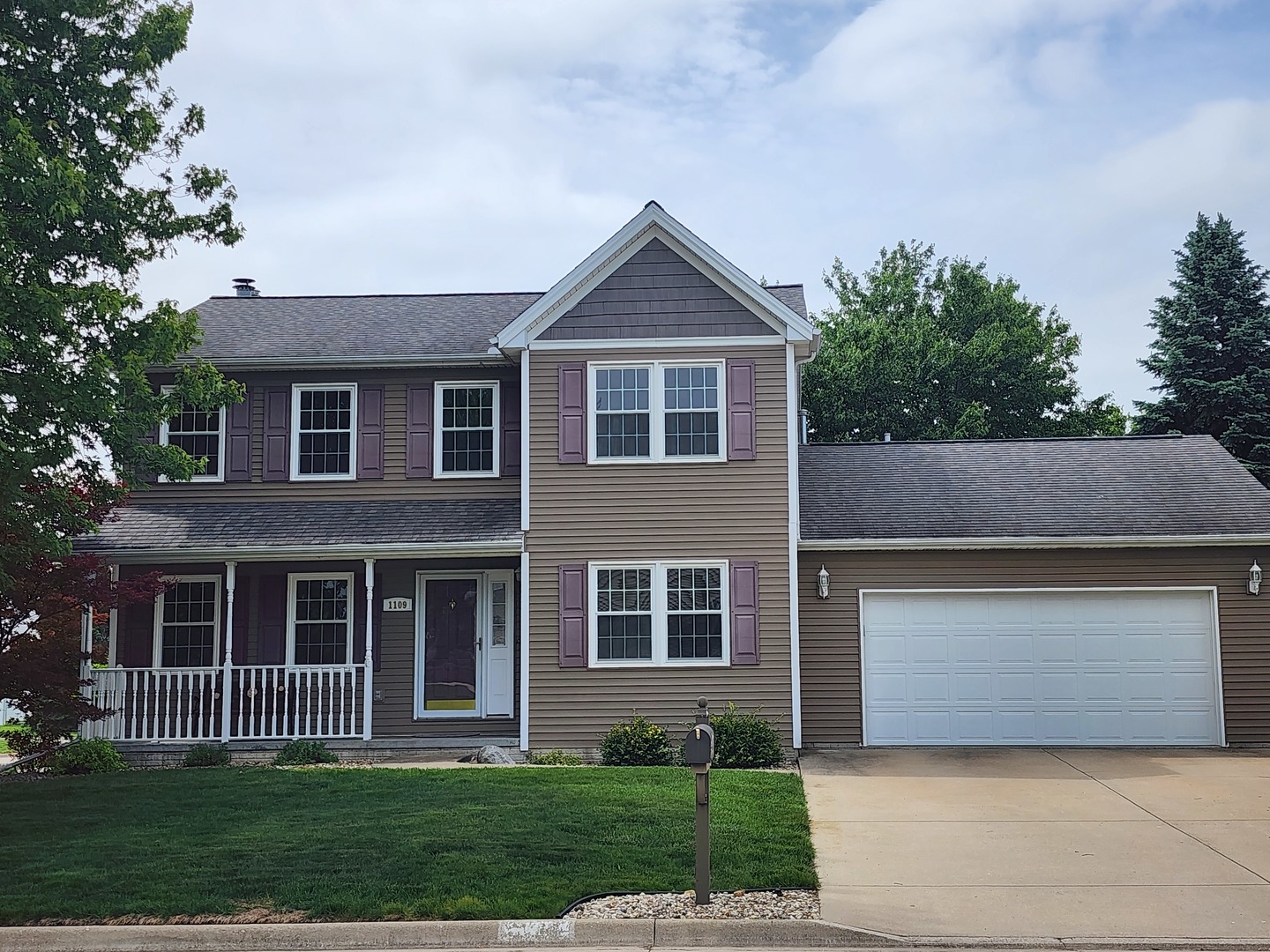 1109 Crooked Stick Lane, Normal, IL 61761