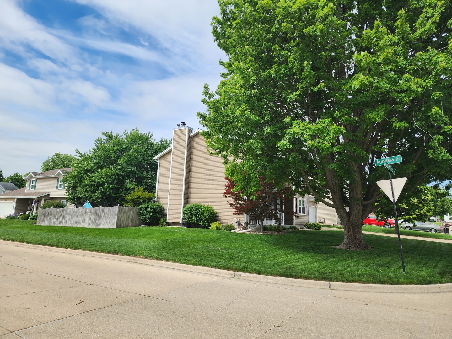 1109 Crooked Stick Lane, Normal, IL 61761
