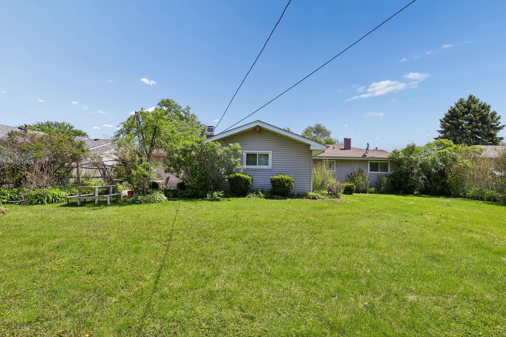 2N160 Fairfield Avenue, Lombard, IL 60148
