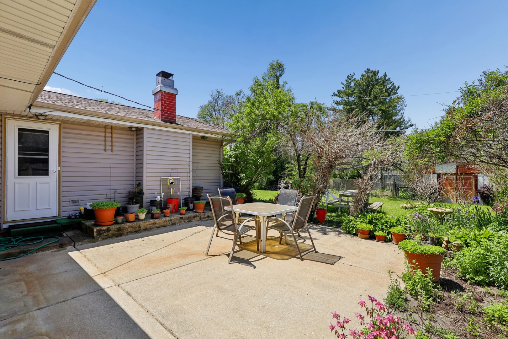 2N160 Fairfield Avenue, Lombard, IL 60148