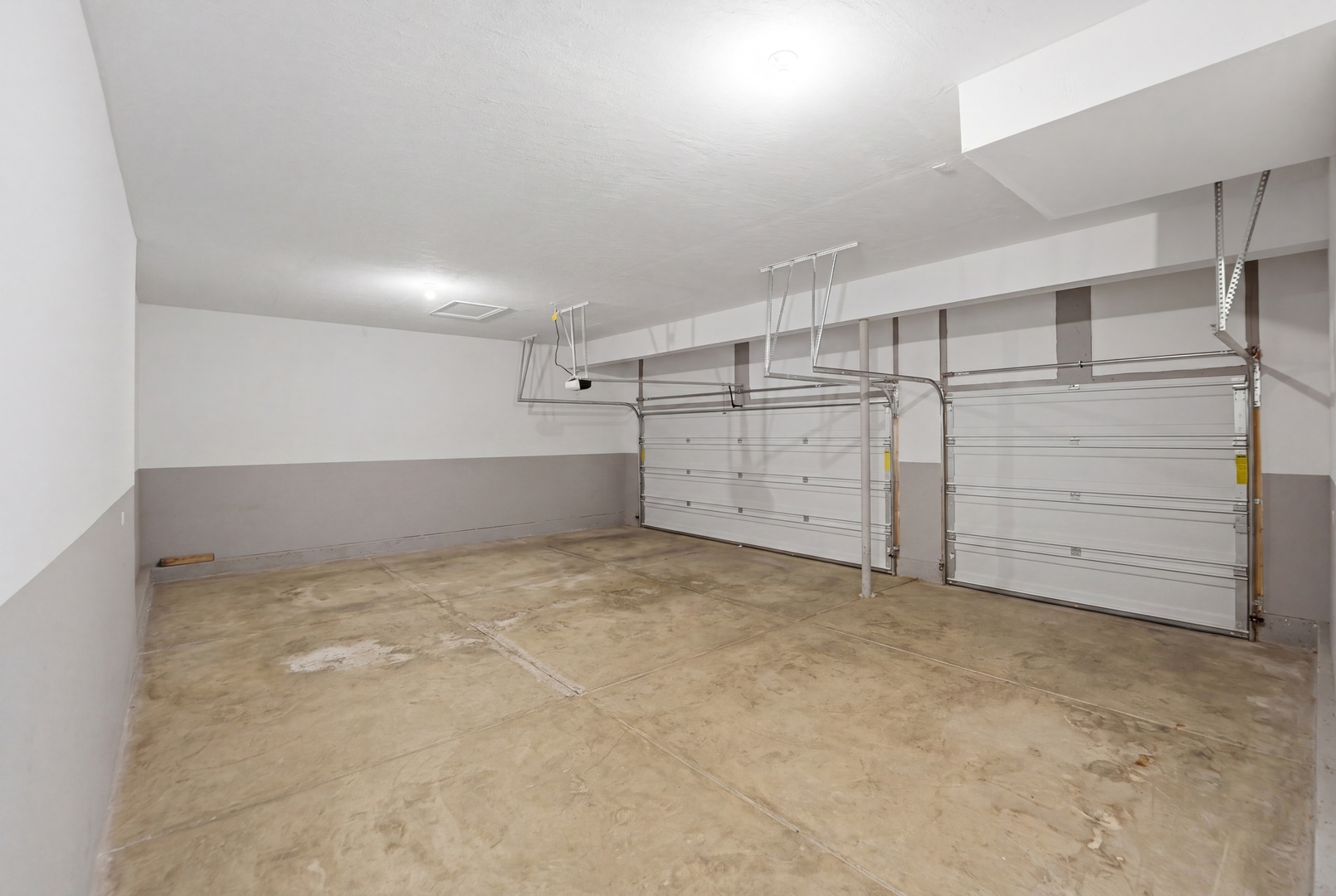 8503 Rosehall Drive, Joliet, IL 60431