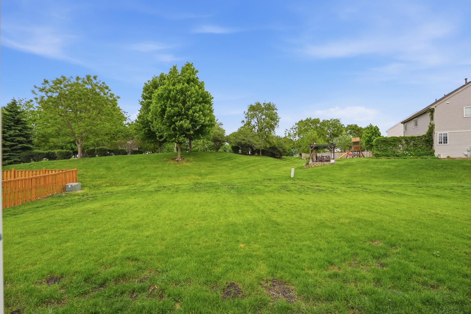 8503 Rosehall Drive, Joliet, IL 60431