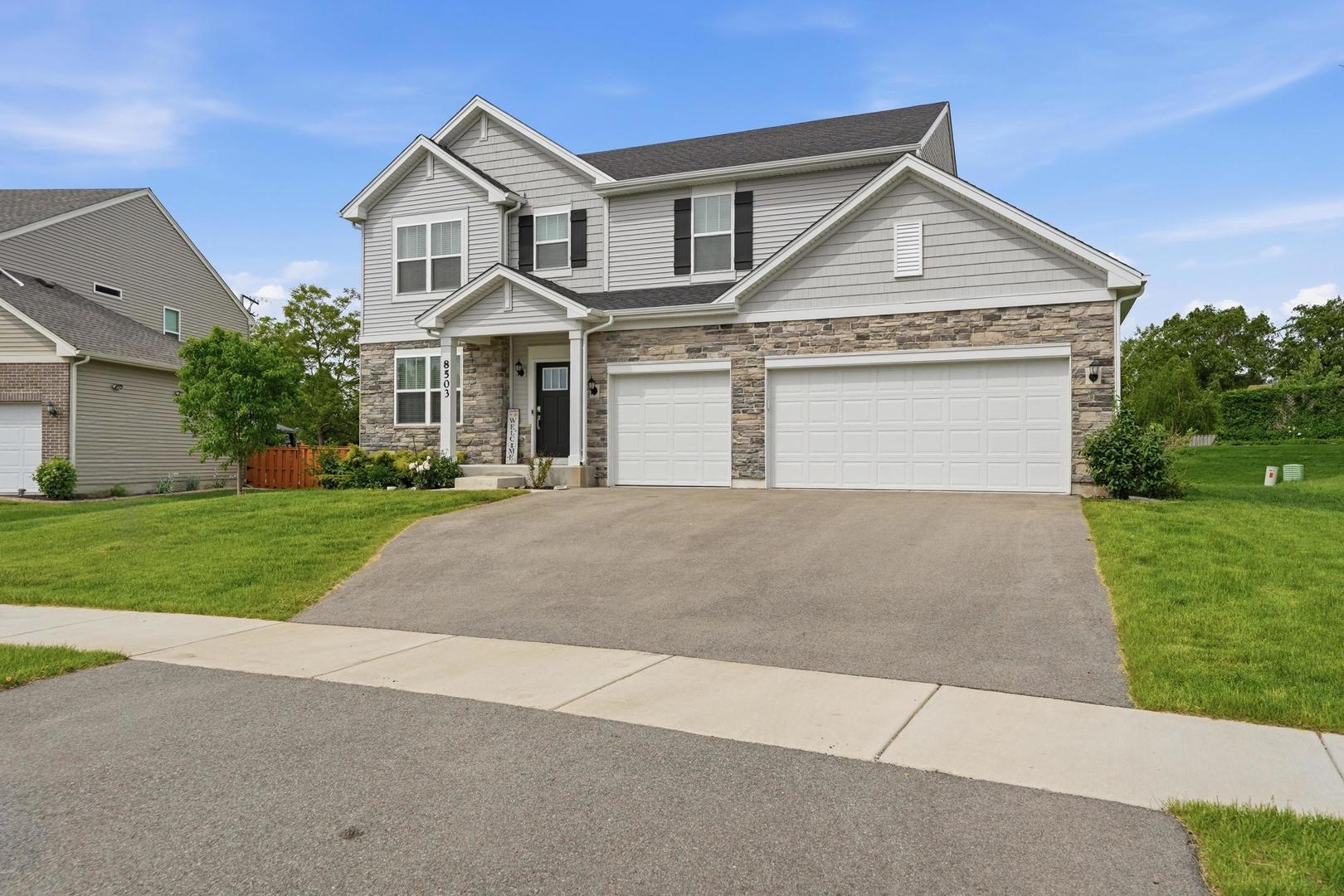 8503 Rosehall Drive, Joliet, IL 60431