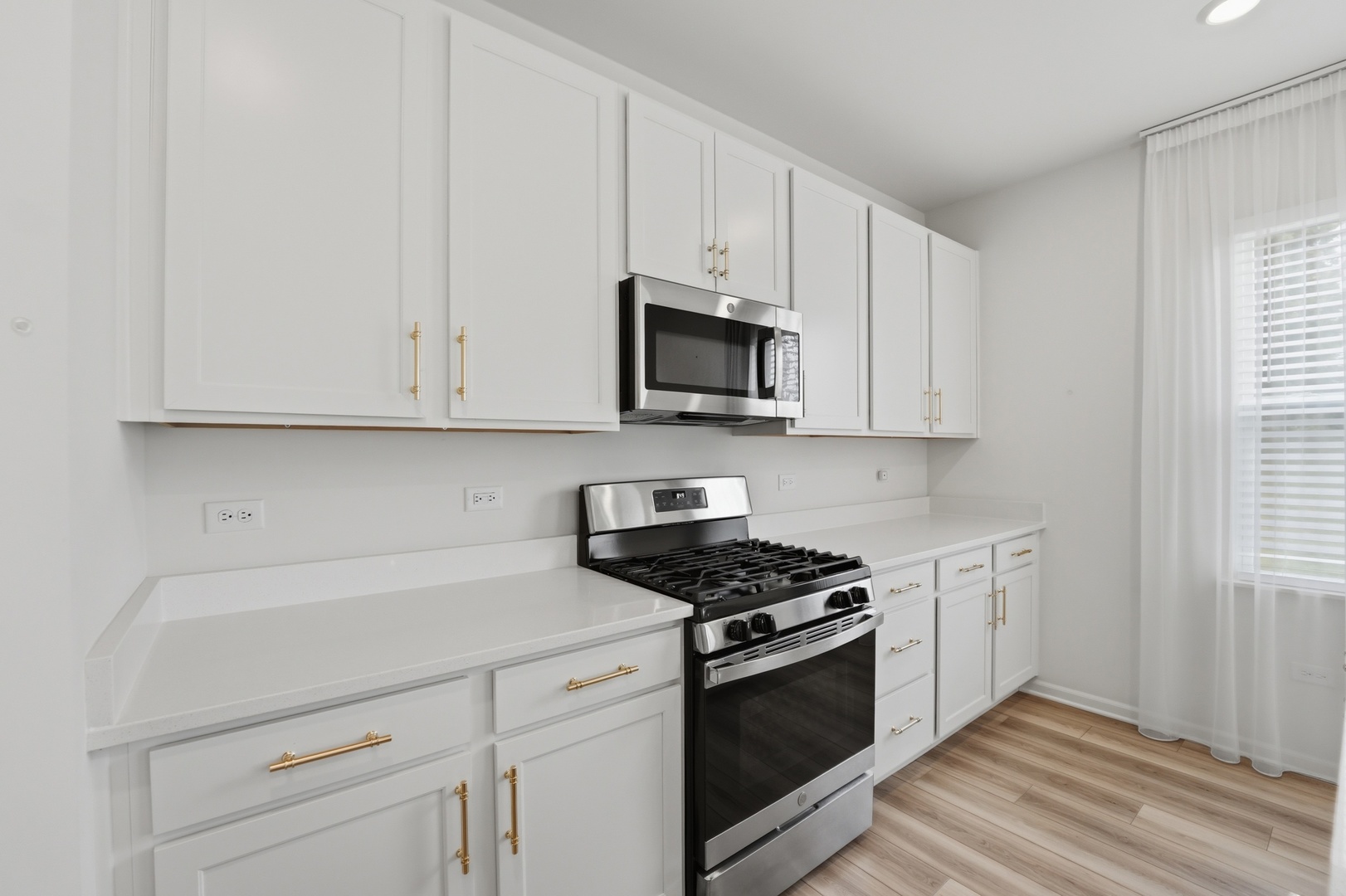 8503 Rosehall Drive, Joliet, IL 60431