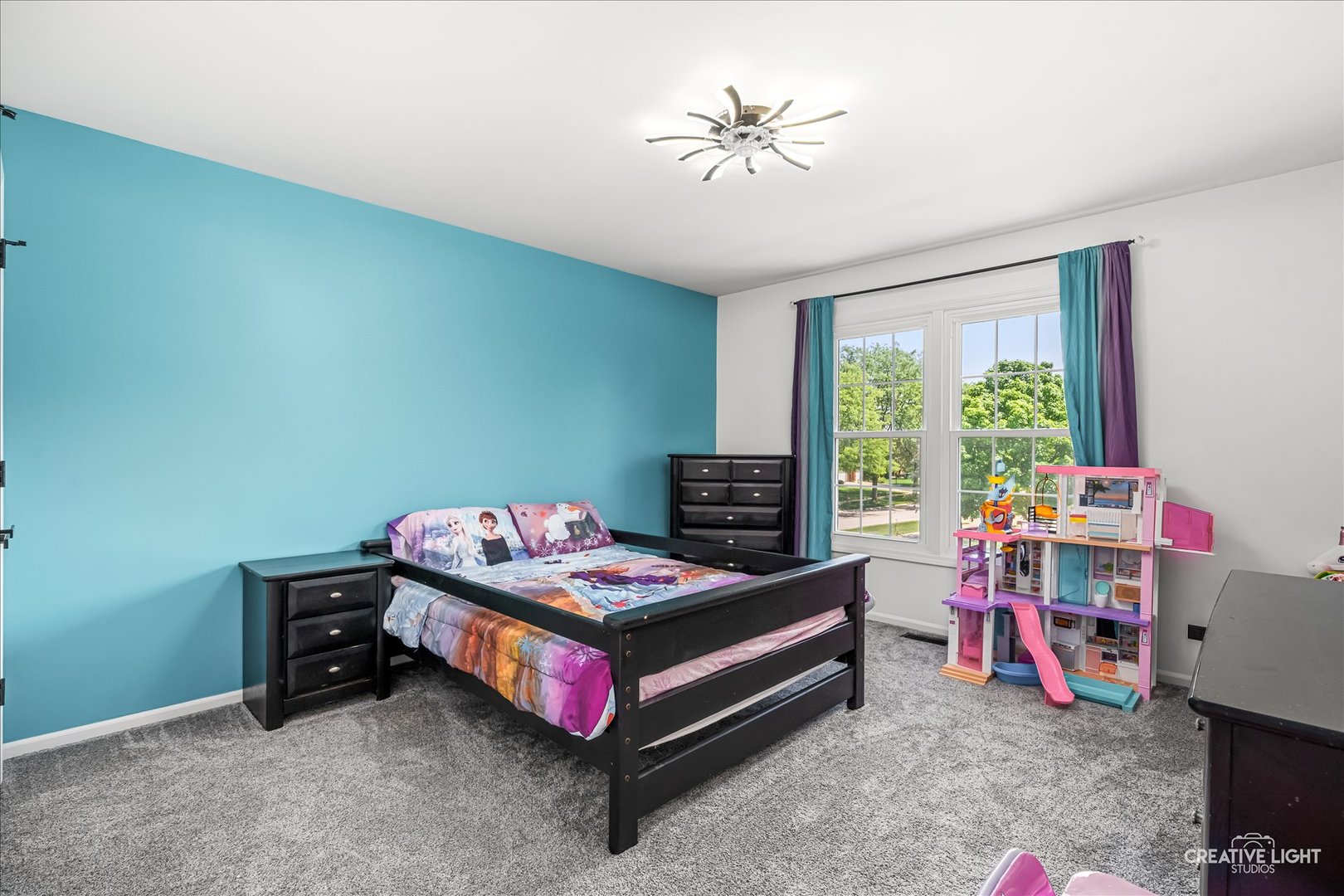 4303 Ariel Court, Naperville, IL 60564